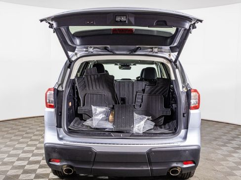 Used 2023 Subaru Ascent Limited w/ Technology Package image 44