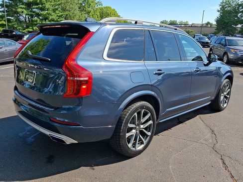 Used 2019 Volvo XC90 T6 Momentum w/ Protection Package Premier AWD/4WD image 6