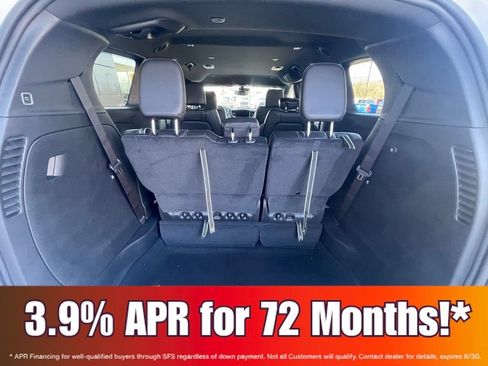 New 2026 Chrysler Pacifica Select FWD image 10