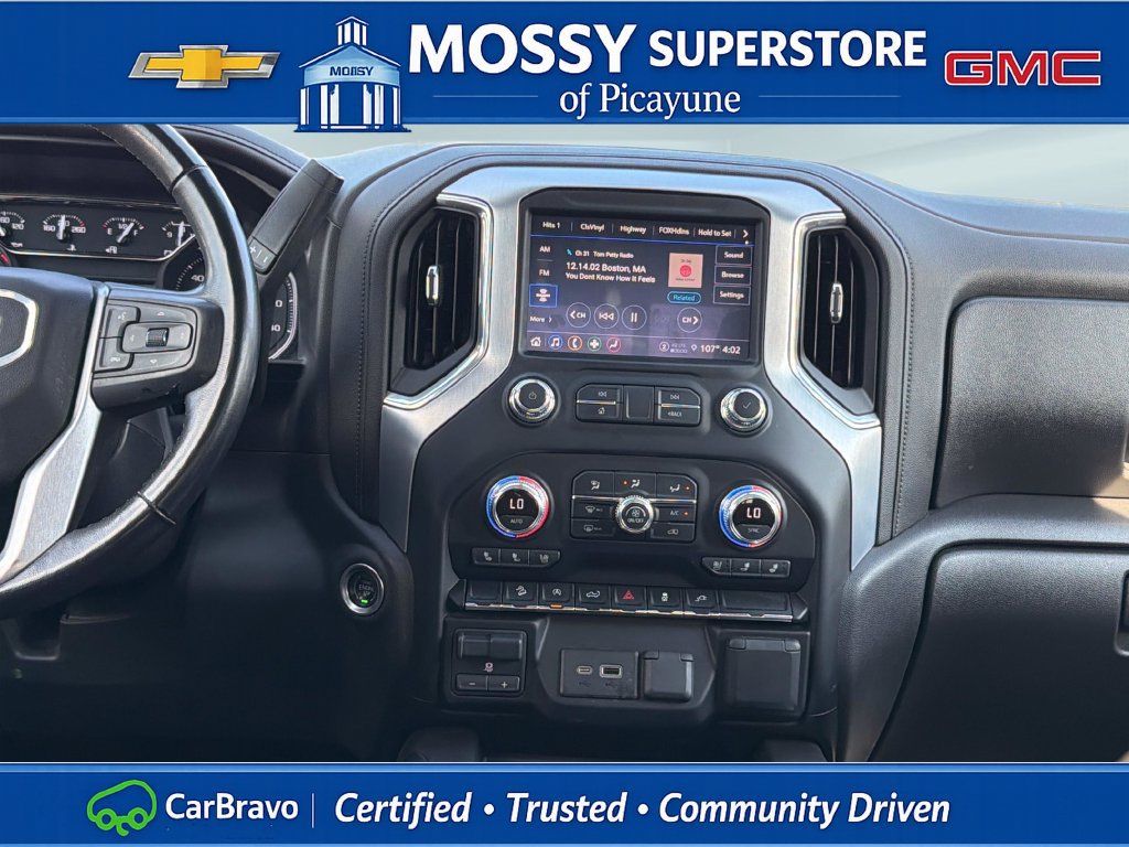 Certified 2021 GMC Sierra 1500 SLT w/ SLT Premium Package AWD/4WD image 18