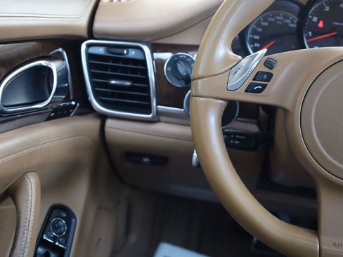 Used 2011 Porsche Panamera 4 AWD/4WD image 31