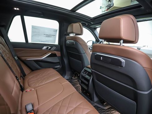 New 2026 BMW X5 xDrive50e w/ Premium Package image 26