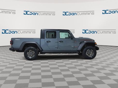 New 2026 Jeep Gladiator Mojave image 2