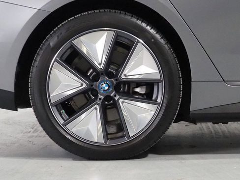 Used 2023 BMW i4 eDrive35 image 53