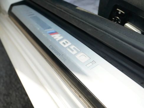 Used 2019 BMW M850i xDrive Convertible AWD/4WD image 38