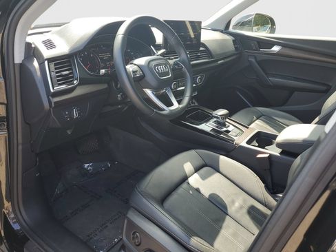 Used 2023 Audi Q5 2.0T Premium w/ Convenience Package AWD/4WD image 19