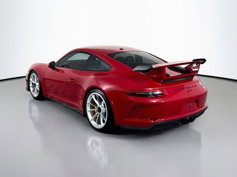 Certified 2018 Porsche 911 GT3 RWD image 3