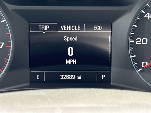 Used 2020 Chevrolet Malibu LT FWD image 12