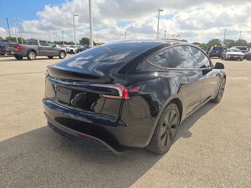 Used 2024 Tesla Model 3 Standard Range RWD image 3