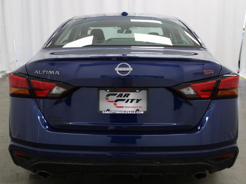 Used 2024 Nissan Altima 2.5 SR image 7