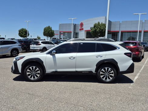 Used 2023 Subaru Outback Touring w/ Tech Package 2 AWD/4WD image 2