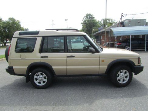 Used 2004 Land Rover Discovery S AWD/4WD image 11