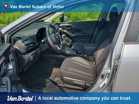 Used 2025 Subaru Impreza 2.0i Sport AWD/4WD image 13
