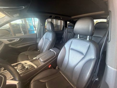 Used 2019 Audi Q7 2.0T Premium Plus w/ Premium Plus Package AWD/4WD image 3
