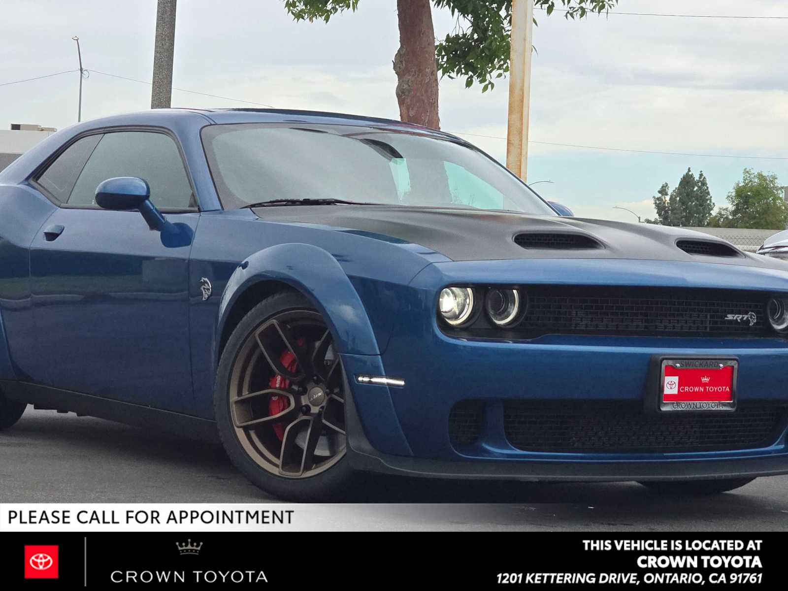 Used 2020 Dodge Challenger SRT Hellcat RWD image 1