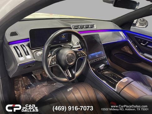 Used 2022 Mercedes-Benz S 500 4MATIC w/ AMG Line Package image 16