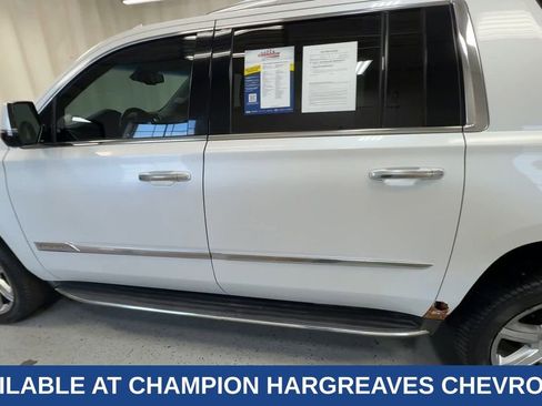 Used 2016 Cadillac Escalade ESV Luxury image 7