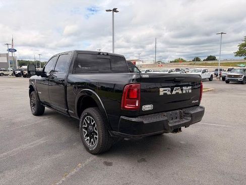 Used 2025 RAM 2500 Limited AWD/4WD image 5