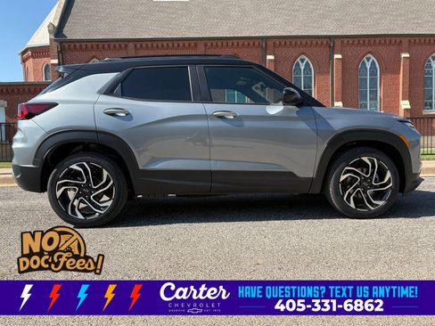 New 2026 Chevrolet TrailBlazer RS w/ Convenience Package FWD image 3