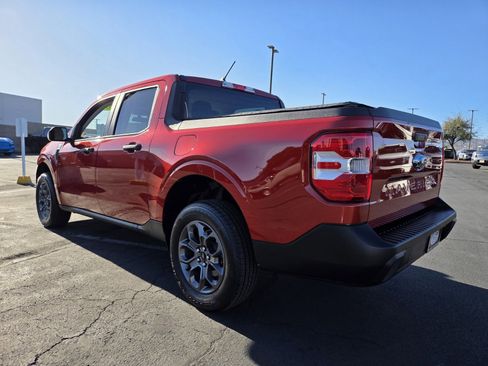 Certified 2024 Ford Maverick XLT image 4