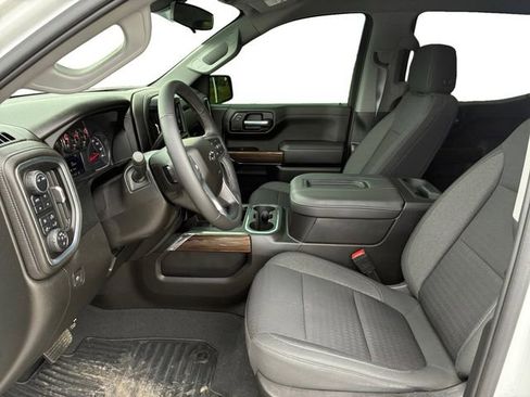 Used 2022 Chevrolet Silverado 1500 RST w/ Safety Package AWD/4WD image 11