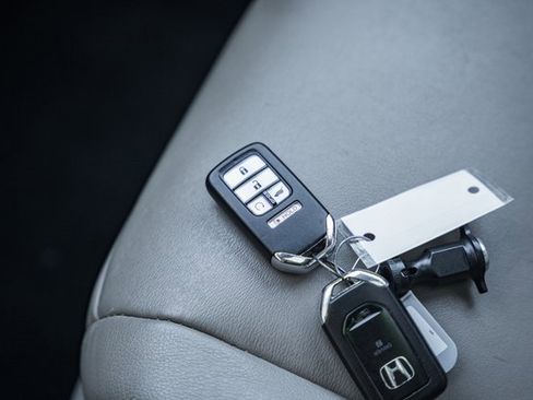 Used 2017 Honda Pilot EX-L image 48