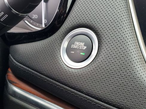 Used 2023 Cadillac XT5 Premium Luxury image 14