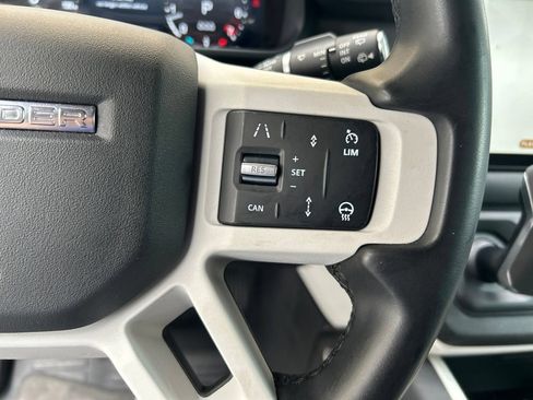 Used 2025 Land Rover Defender 110 S AWD/4WD image 44