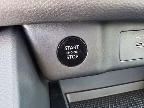 New 2026 Nissan Rogue SV AWD/4WD image 31