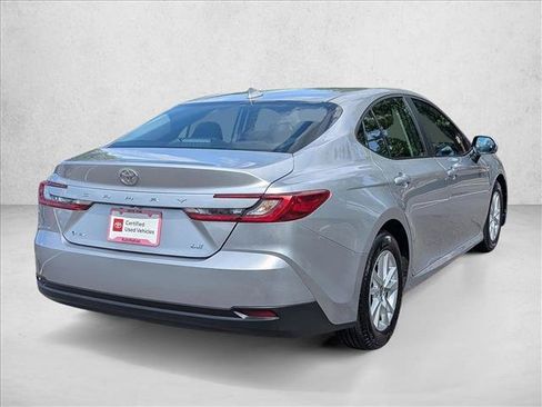 Certified 2025 Toyota Camry LE FWD image 5