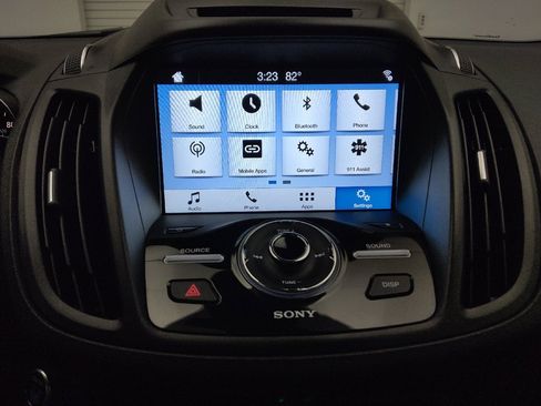 Used 2017 Ford Escape Titanium w/ Equipment Group 301A AWD/4WD image 25
