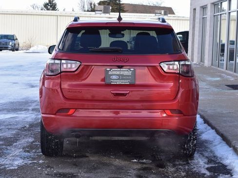 Used 2023 Jeep Compass Limited image 5