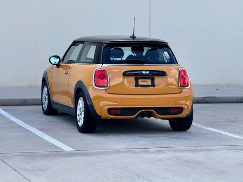 Used 2015 MINI Cooper S FWD image 5