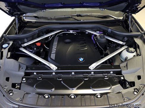 Certified 2025 BMW X5 xDrive40i w/ Executive Package image 40