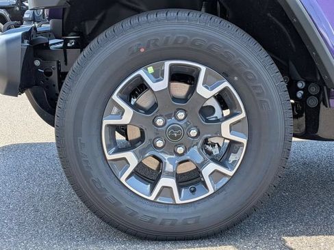 New 2026 Jeep Gladiator Sport AWD/4WD image 13