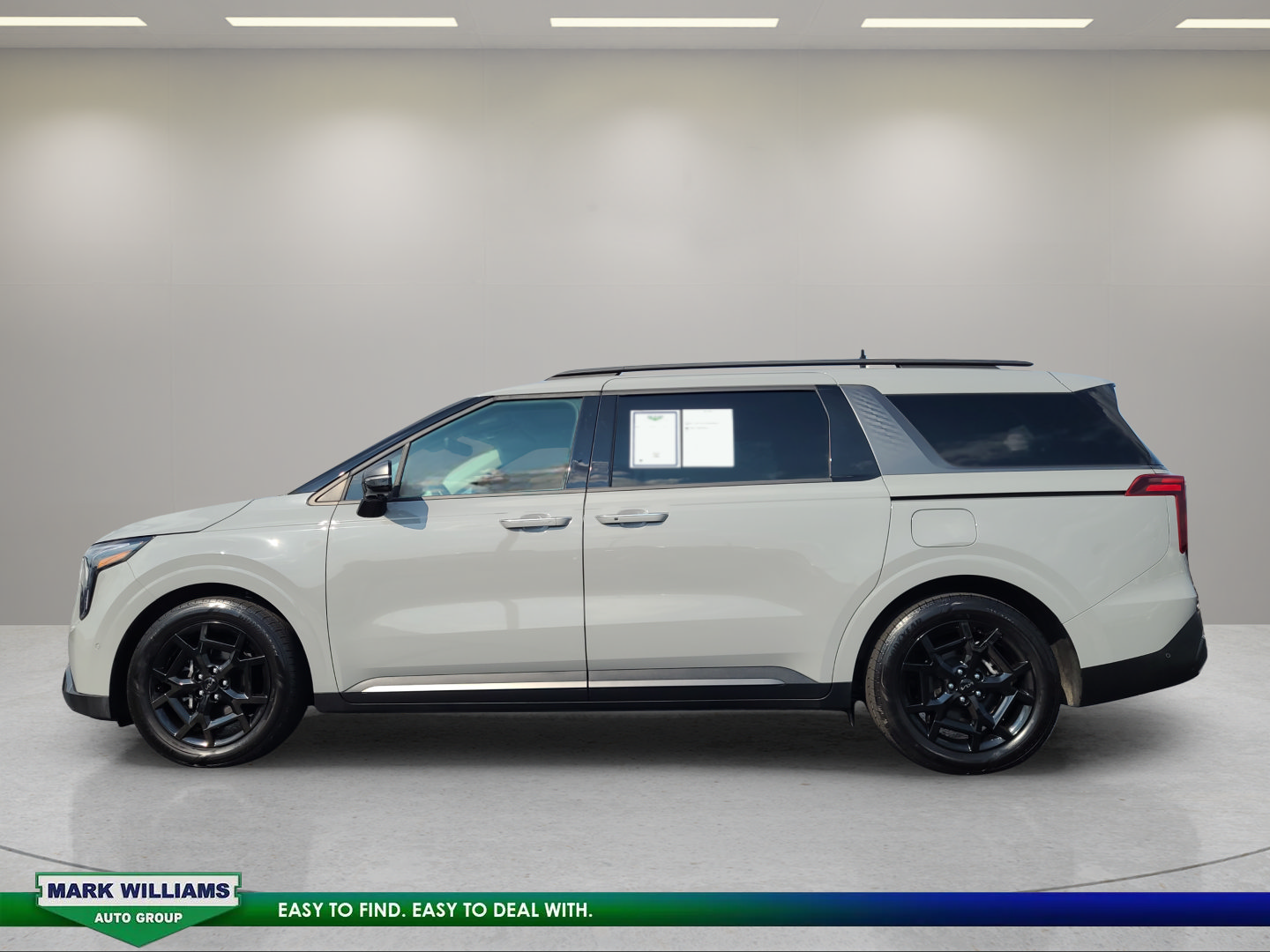Used 2025 Kia Carnival SX Prestige FWD image 7