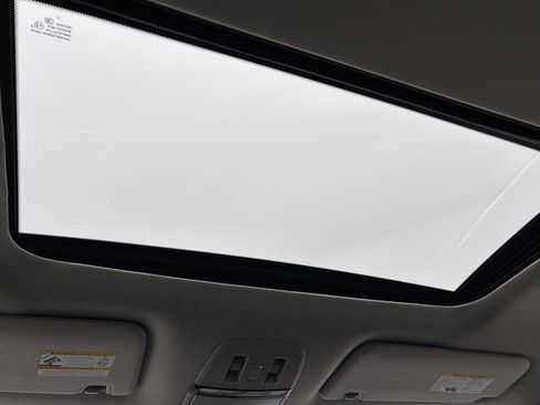 Used 2025 INFINITI QX80 Luxe AWD/4WD image 17