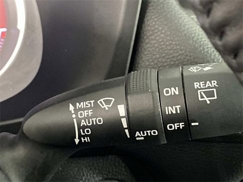 Used 2023 Toyota RAV4 XLE image 20