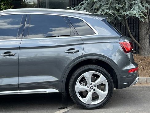 Used 2022 Audi Q5 2.0T Premium Plus image 11