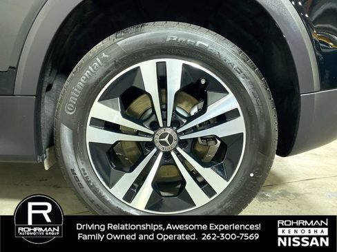 Used 2025 Mercedes-Benz GLB 250 GLB 250 image 5