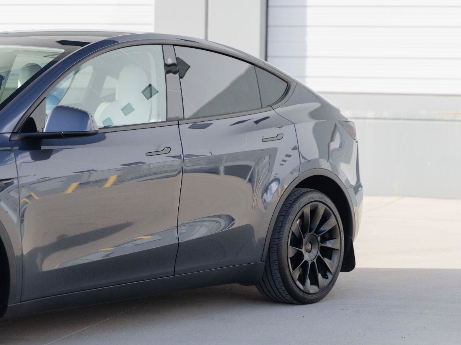 Used 2022 Tesla Model Y Long Range AWD/4WD image 12