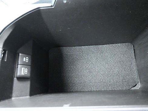 Used 2023 Toyota Camry SE w/ Audio Upgrade Package image 37