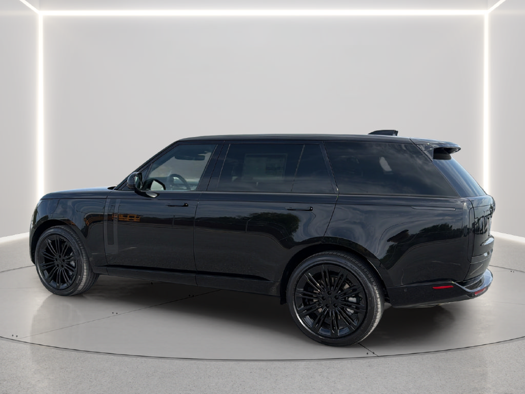 New 2026 Land Rover Range Rover Long Wheelbase SE AWD/4WD image 14