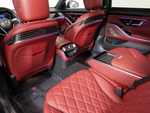 Used 2022 Mercedes-Benz S 500 4MATIC image 43