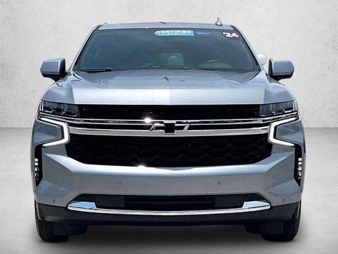 Used 2024 Chevrolet Tahoe LS RWD image 3