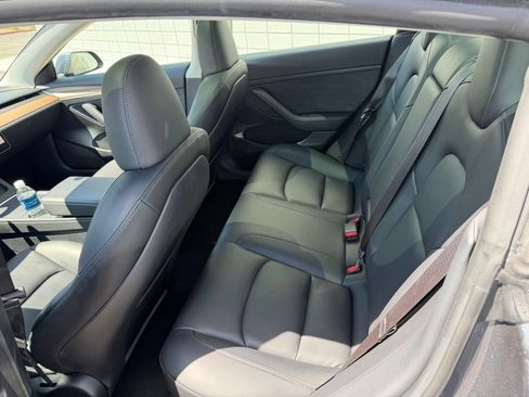 Used 2023 Tesla Model 3 Standard Range RWD image 11