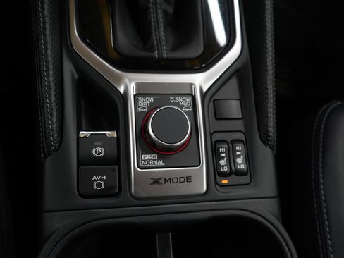 Used 2024 Subaru Forester Limited image 24