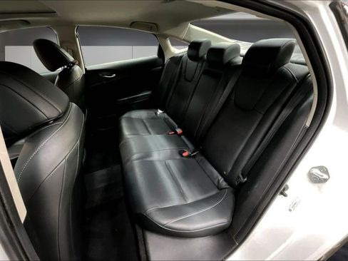 Used 2022 Honda Insight Touring image 21