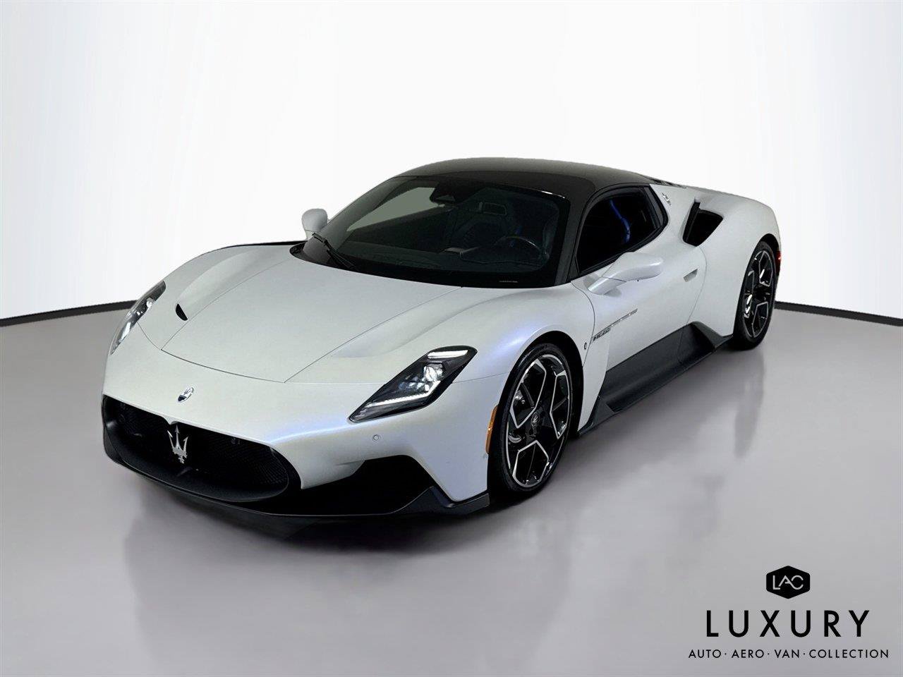 Used 2023 Maserati MC20 Coupe RWD image 3