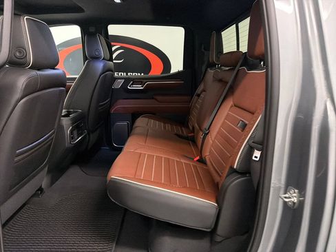 New 2026 GMC Sierra 1500 Denali Ultimate AWD/4WD image 12